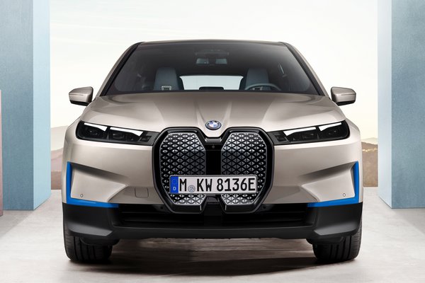 2020 BMW iX