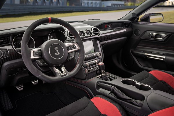2020 Ford Mustang Shelby GT350R Interior