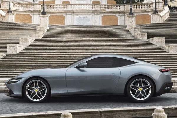 2020 Ferrari Roma