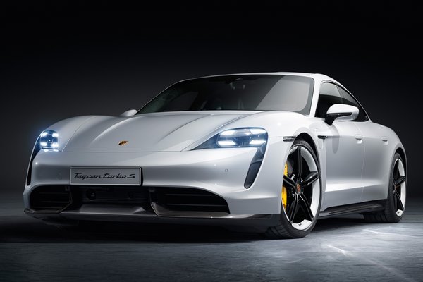 2020 Porsche Taycan Turbo S