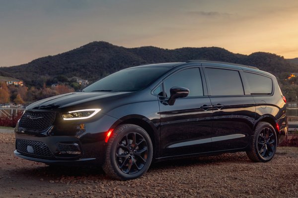 2021 Chrysler Pacifica Limited S