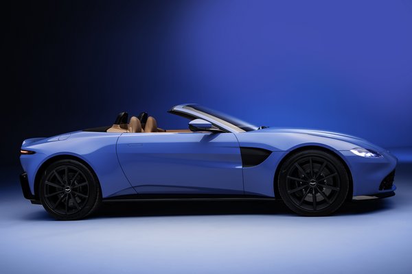 2020 Aston Martin Vantage Roadster