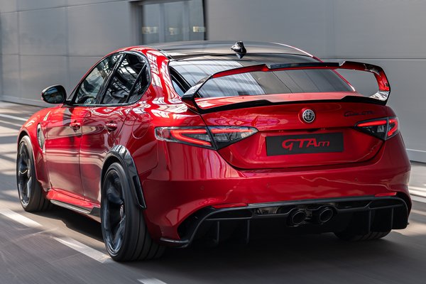 2021 Alfa Romeo Giulia GTA m