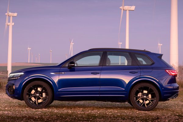 2021 Volkswagen Touareg R