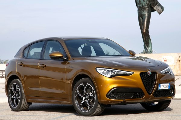 2021 Alfa Romeo Stelvio