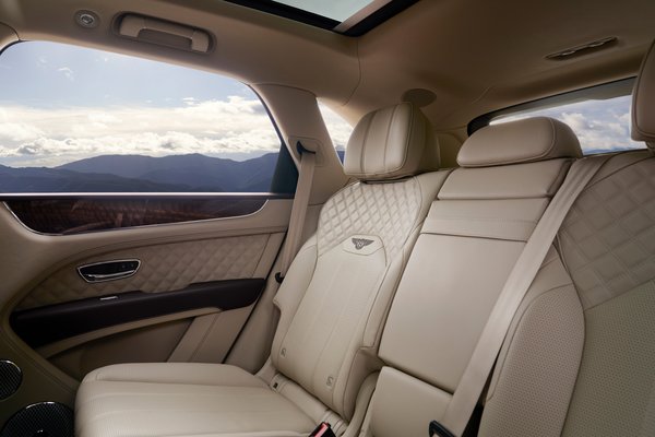 2021 Bentley Bentayga Interior
