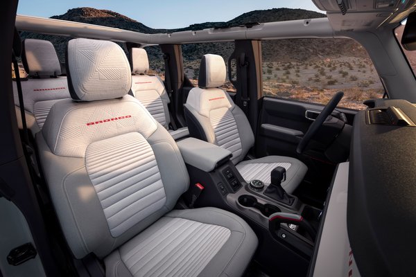 2021 Ford Bronco 4d Interior