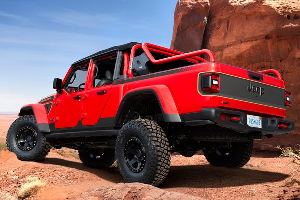2021 Jeep Red Bare