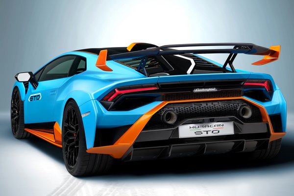 2021 Lamborghini Huracan STO