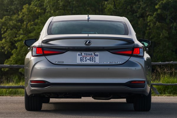 2021 Lexus ES 250 AWD FSport