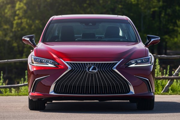 2021 Lexus ES 250 AWD Luxury