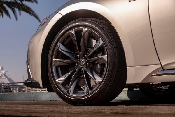 2021 Lexus LS 500 F-Sport Wheel