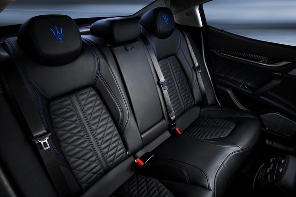 2021 Maserati Ghibli Hybrid Interior