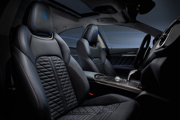 2021 Maserati Ghibli Hybrid Interior