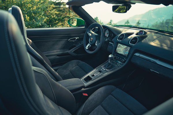 2021 Porsche 718 Boxster GTS 4.0 Interior