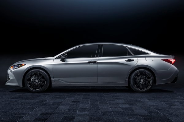 2021 Toyota Avalon XSE Nightshade Edition