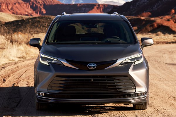 2021 Toyota Sienna Platinum