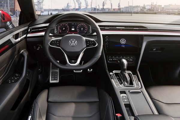 2021 Volkswagen Arteon Interior