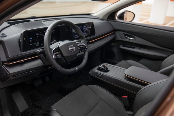 2023 Nissan Ariya Interior