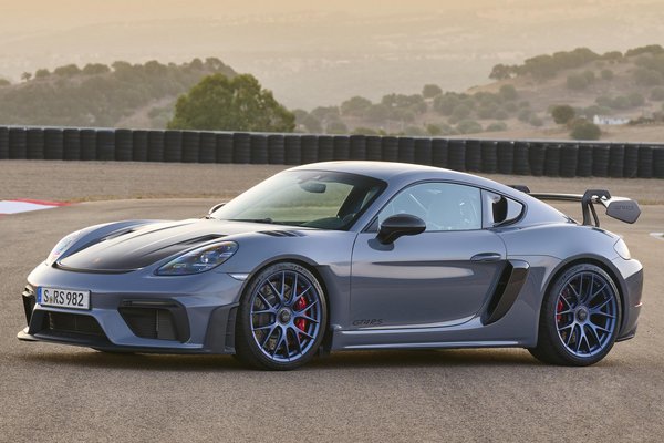 2024 Porsche 718 Cayman GT4 RS