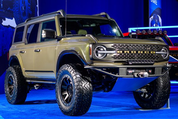 2021 Ford Bronco BAJA FORGED by LGE-CTS Motorsports