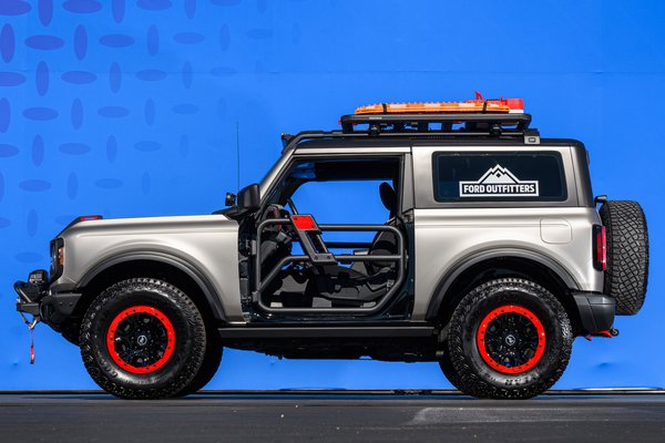 2021 Ford Ford Outfitters Off-Road Wheeling and Beyond Bronco