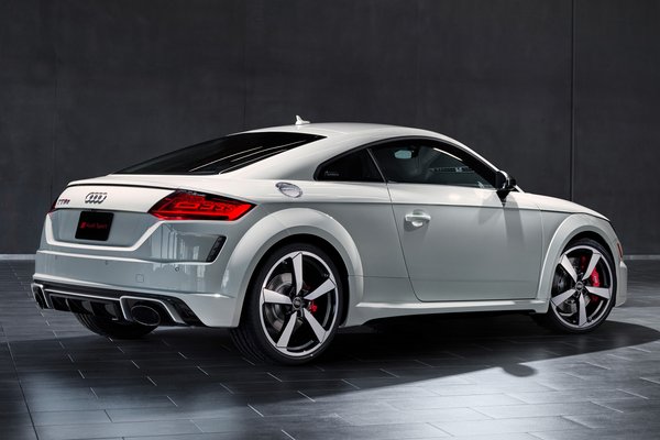 2022 Audi TT RS coupe Heritage Edition