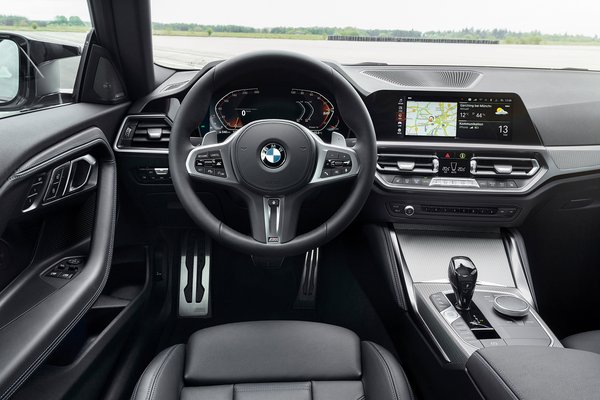 2022 BMW 2-Series M240i xDrive Coupe Interior