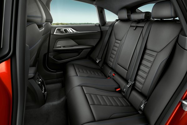2022 BMW 4-Series M440i xDrive Gran Coupe Interior