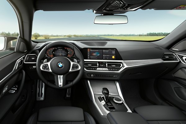 2022 BMW 4-Series M440i xDrive Gran Coupe Interior