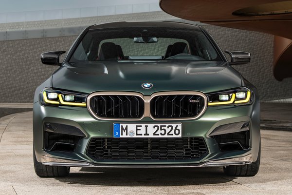 2022 BMW 5-Series M5 CS