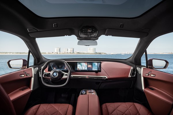 2022 BMW iX Interior