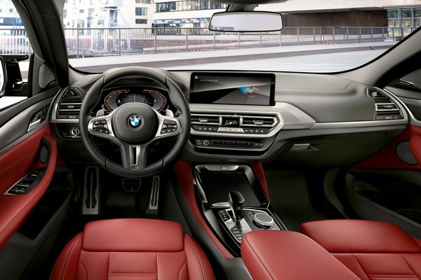 2022 BMW X4 Interior (European Model)