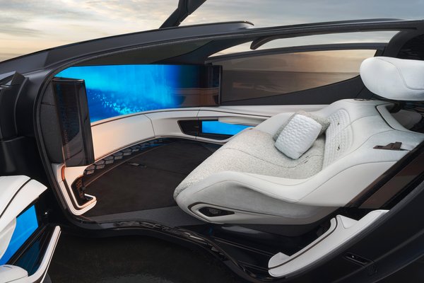 2022 Cadillac InnerSpace Interior