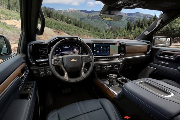 2022 Chevrolet Silverado High Country 1500 Crew Cab Std bed Interior