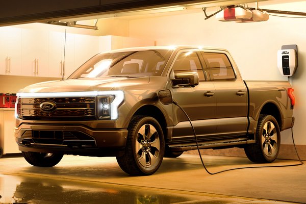 2022 Ford F-150 Lightning