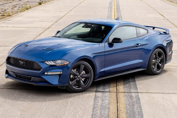 2022 Ford Mustang Stealth Edition