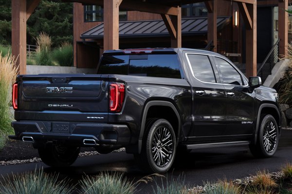 2022 GMC Sierra 1500 Denali Crew Cab