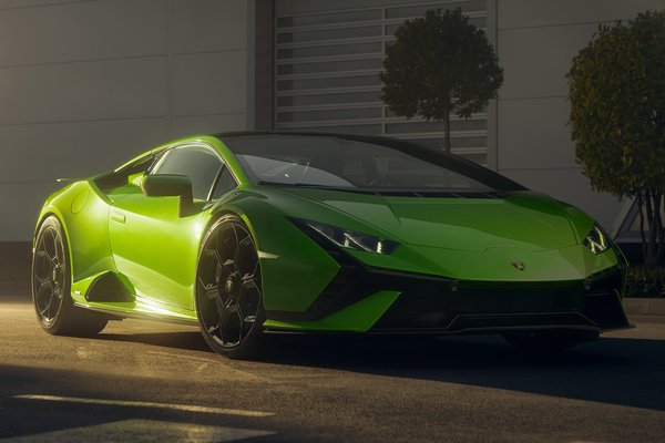 2022 Lamborghini Huracan Tecnica