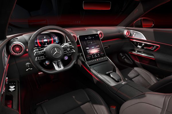 2022 Mercedes-Benz SL 63 AMG Interior