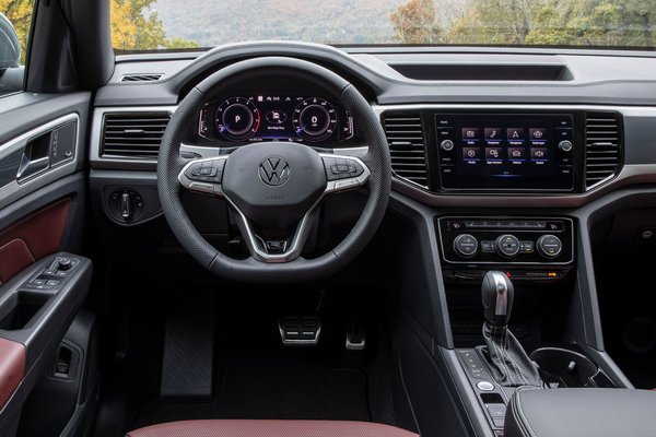 2022 Volkswagen Atlas Cross Sport SEL  Instrumentation