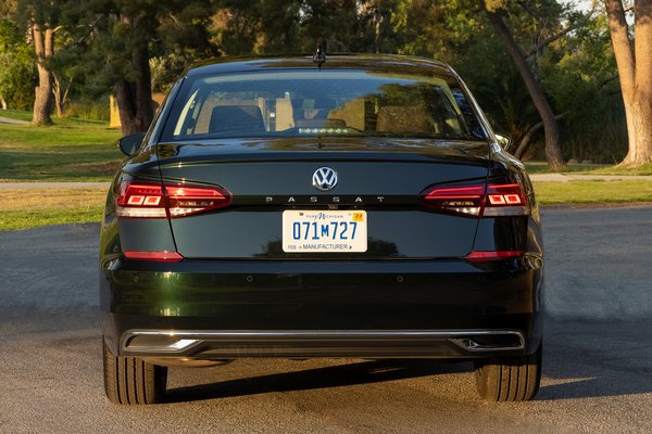 2022 Volkswagen Passat Limited Edition