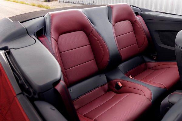 2024 Ford Mustang convertible Interior