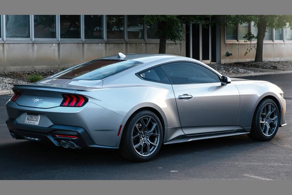 2024 Ford Mustang exterior design