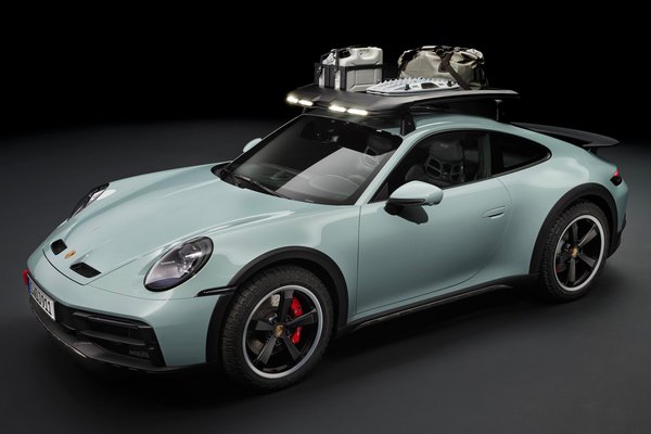 2024 Porsche 911 Dakar