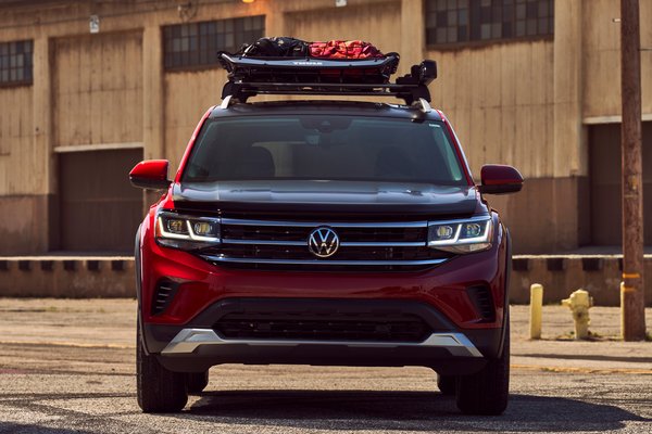 2022 Volkswagen Atlas Basecamp Camping