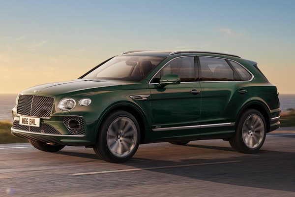 2023 Bentley Bentayga Azure Hybrid