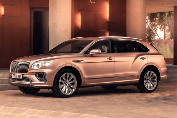 2023 Bentley Bentayga EWB