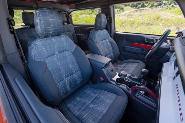 2023 Ford Bronco 2d Heritage edition Interior