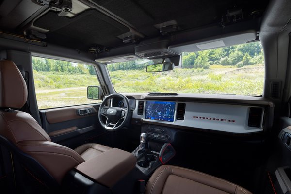 2023 Ford Bronco 4d Heritage edition Interior